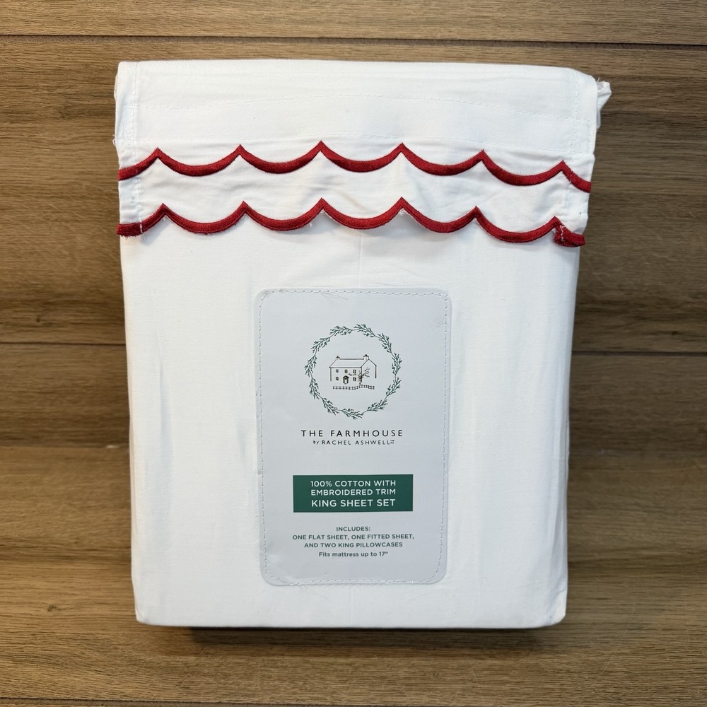 The Farmhouse Rachel Ashwell King Sheet Set White Red Scalloped Cottagecore NEW